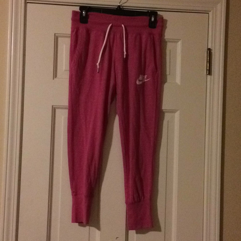 Nike capris